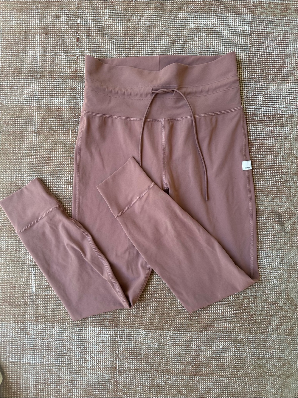 Vuori High-Rise Leggings - Mauve Pink